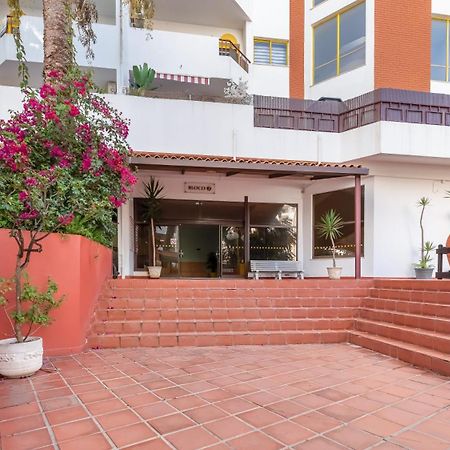 Red Velvet 1 Bdr Flat With Balcony By Lovelystay Portimão Εξωτερικό φωτογραφία